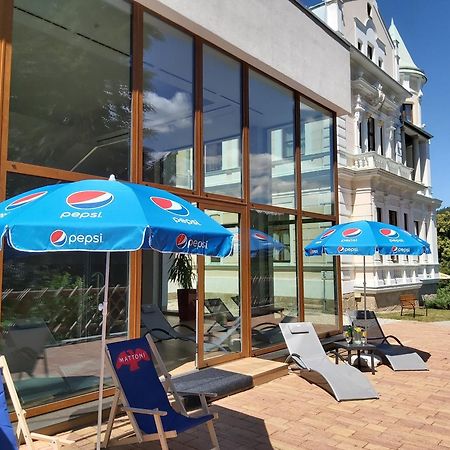 Pension U Golfu Cihelny Karlowe Wary Zewnętrze zdjęcie
